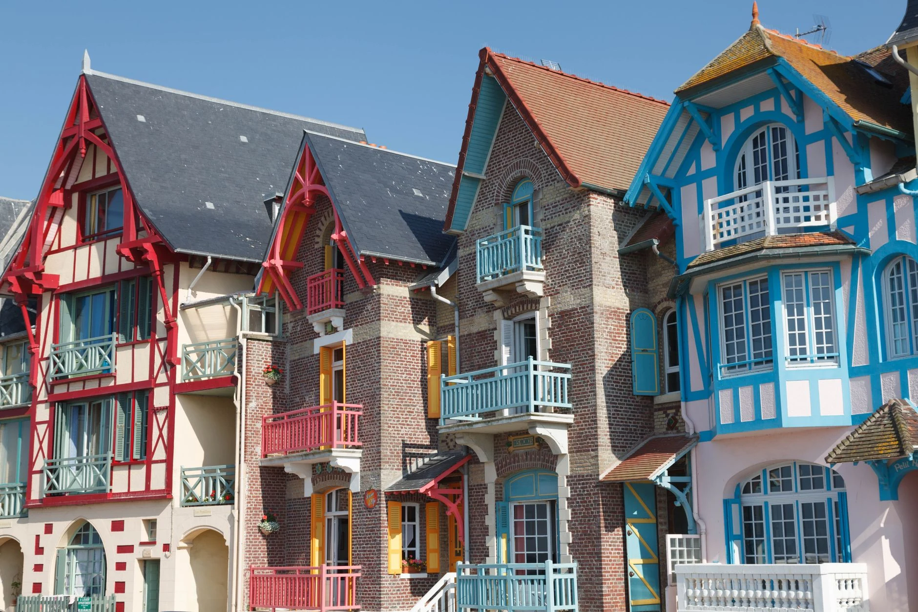 Comprendre le prix des maisons en bois : guide complet